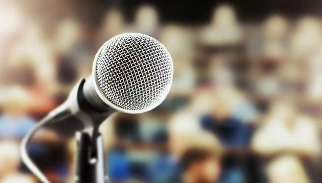 证监会两日内连开十余场座谈会，吴清专门带队与个人投资者代表交流，透露出什么信号？