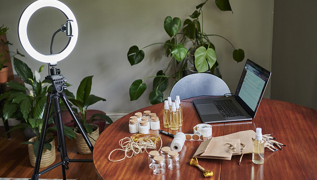 淘宝成立直播电商公司，声称不以营利为目的