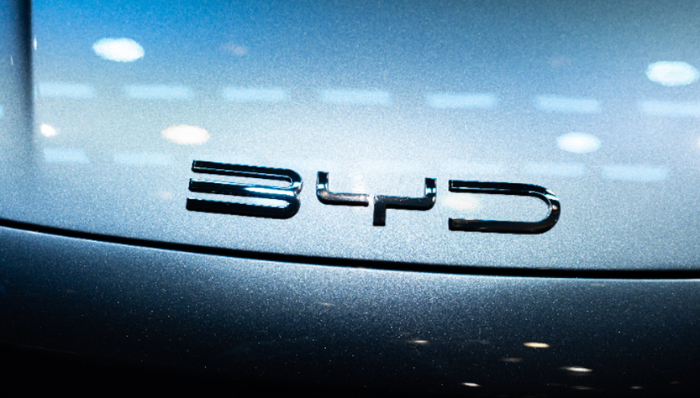 比亚迪,新能源汽车,市场竞争,产能过剩,