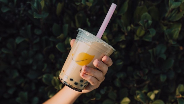 新茶饮,奶茶店,春节假期,爆单,