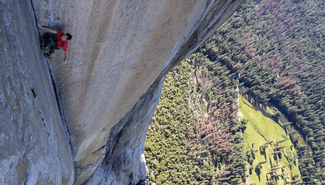 北面,冲锋衣,营销,户外品牌,时尚