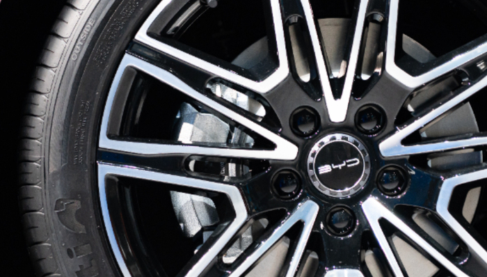 燃油车,价格战,新能源汽车,比亚迪,奥迪,