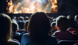 春节档宣发启示录：找到点燃社交口碑的那根火柴