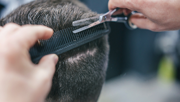 【评论】外甥“正月理发舅舅去世”成被告，是浪费司法资源