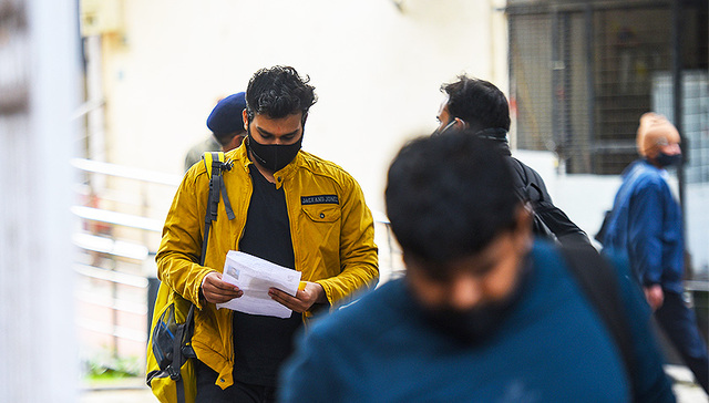 改变命运的“独木桥”？印度2024年考公开始报名