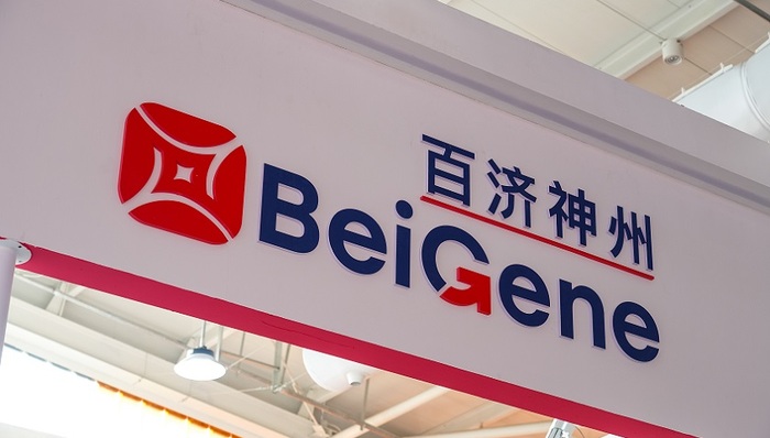 首个年销售破十亿美元的国产新药诞生，带来了这点启示