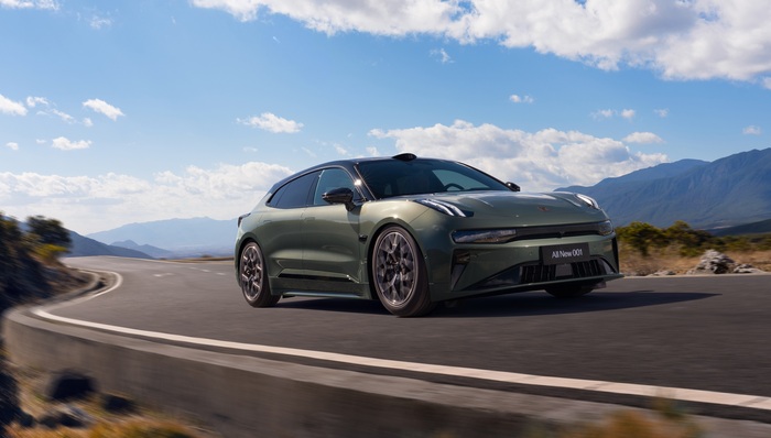 全新极氪001给小米汽车留下一道定价难题