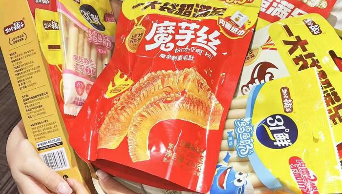 盐津铺子押宝零食量贩店，业绩起飞