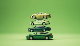 新能源汽车行业价格战加剧：洗牌、压力和向上