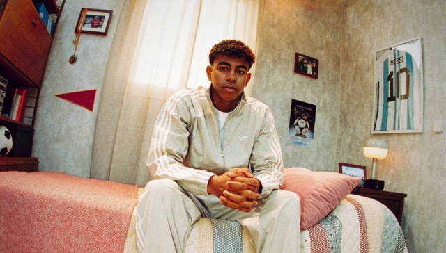 阿迪达斯押注“下一个梅西”