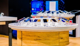 市场占比不足1.5%，折叠屏手机为何香不起来？