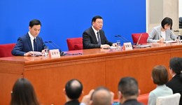 娄勤俭担任发言人，今年人大会议首场发布会答问要点来了