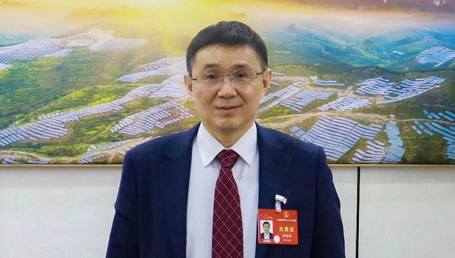 隆基绿能董事长钟宝申：建议出台光伏产品招投标管理办法|两会·最希望