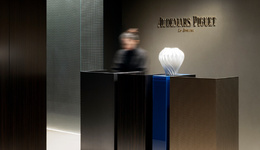 爱彼新老板有新计划：手表被偷可以换新的