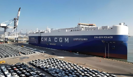 中國汽車出海，船不夠用了