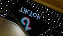 環(huán)球音樂和TikTok正式?jīng)Q裂后，誰更受傷？