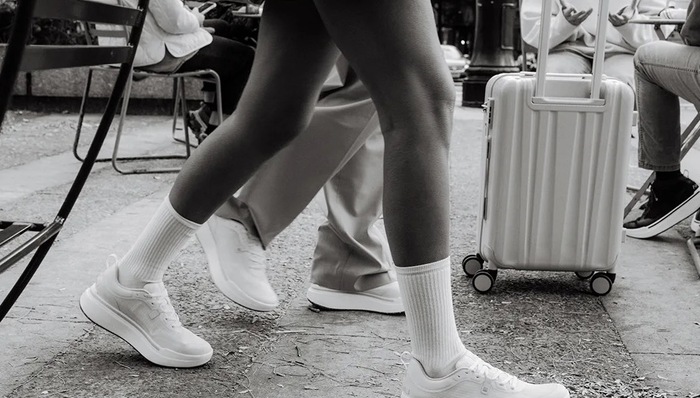 HOKA姊妹品牌上线，主打这一差异化定位