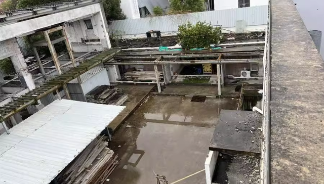 1.44亿，鏖战117轮，地产大佬戴志康上海“九间堂”豪宅卖掉了