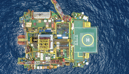 中國(guó)發(fā)現(xiàn)首個(gè)深水深層億噸級(jí)油田