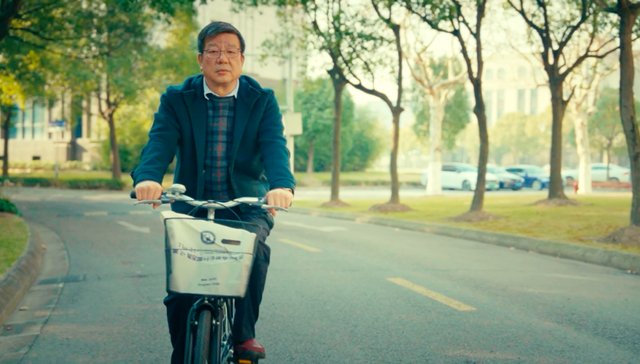 探索无尽的科学前沿，赵东元带你“孔”中看世界｜大家聊创新