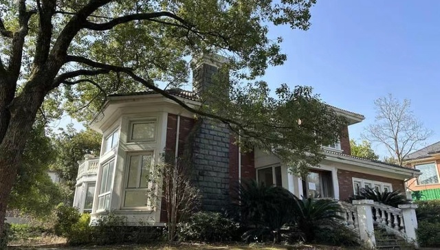 杭州法拍房升温，两套5000万以上的豪宅接连成交