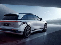 王凤英能带领小鹏汽车打好翻身仗吗？