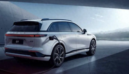 王凤英能带领小鹏汽车打好翻身仗吗？