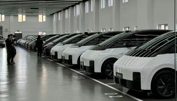 李想同学，欢迎来到电车地狱 | 电厂