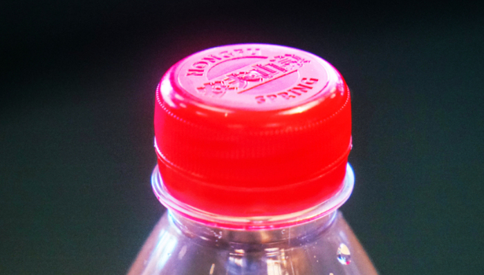 饮用水,钟睒睒,宗庆后,娃哈哈,农夫山泉,