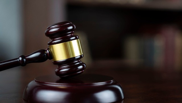 “康美案”又有新进展！向原高管追偿26亿元，诉正中珠江会计所赔偿3.4亿元|局外人