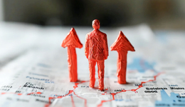 AI业务增长强劲，工业富联去年大赚超210亿元，股价高位回落