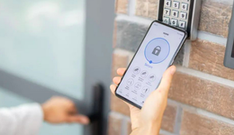 徳施曼、小米、螢石“激戰(zhàn)”智能門鎖