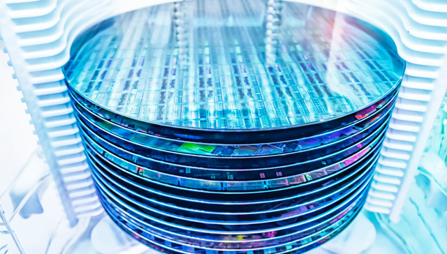 金股挖掘 | 这家硅片公司盈利能力领先同业，业绩或已走出谷底