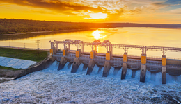 6000億龍頭董事長(zhǎng)辭職，股價(jià)比茅臺(tái)還穩(wěn)