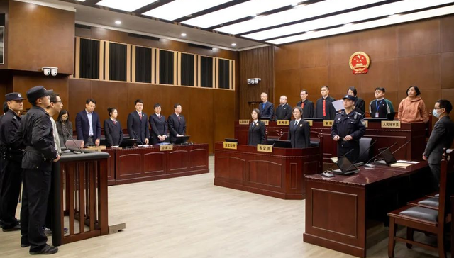 游族网络，上海一中院