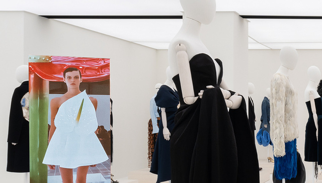 LOEWE为什么在成立178年后才举办首个回顾大展？