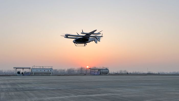 “飞行的士”送快递要来了！峰飞货运版eVTOL获颁型号合格证、商业运营倒计时