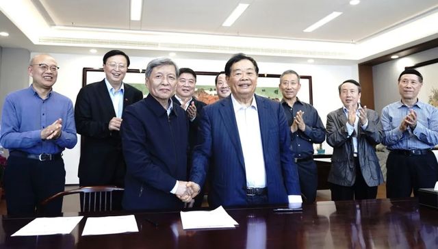 “网红校长”王树国从西安交大走向了福耀科技大学