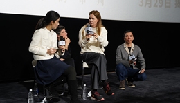 《坠落的审判》导演特里耶：我想知道我的女儿怎样看待我与我的过去