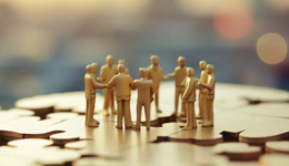 全球化妝品公司迎“裁員潮”