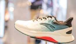 狂奔10年，安踏的发动机还有多少油？