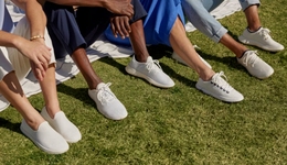 300亿蒸发，马云穿过的网红鞋，要垮了