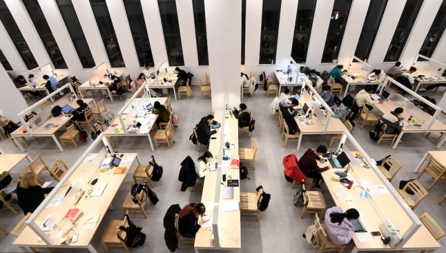 关于教育支出占比，低收入家庭竟比高收入家庭负担更重丨数据说话