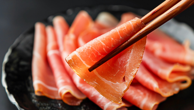 肉价不振,双汇营收,净利双降,股价,大幅,下挫