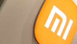 小米SU7的不甘心，全写进了 “周边”的商品链接里