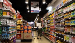 加速跑、調(diào)整與停滯，會(huì)員店2024年的風(fēng)朝哪個(gè)方向吹？