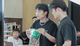 疯狂小杨哥，退隐江湖？