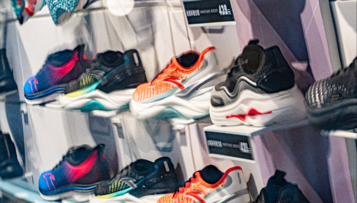 安踏,李宁,特步,运动品牌,消费