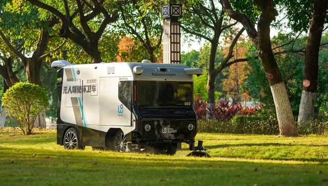 广州等地无人环卫车规模化商用，下一步要减少传感器实现降本