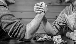 辛巴和小杨哥“打”起来了